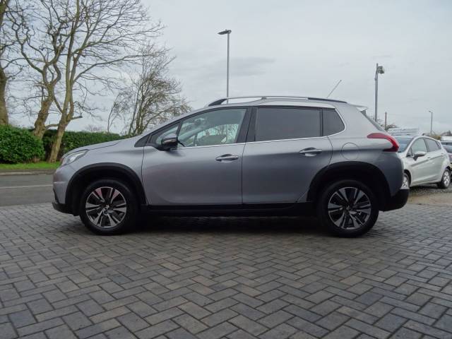 2016 Peugeot 2008 1.2 PureTech Allure 5dr 1 owner from new
