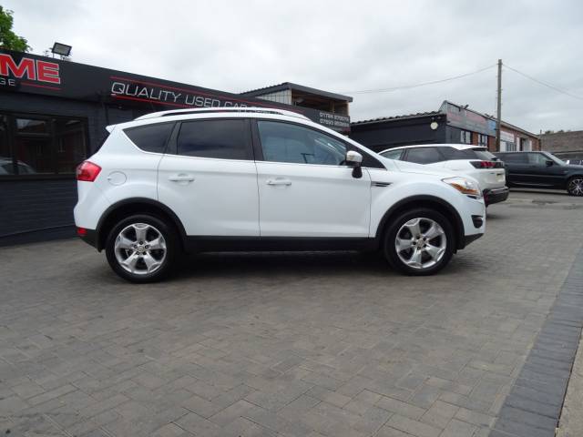 2010 Ford Kuga 2.0 TDCi Titanium 5dr ideal family car