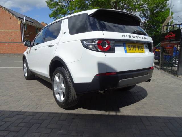 2016 Land Rover Discovery Sport 2.0 TD4 SE Tech 5dr [5 Seat] finance available