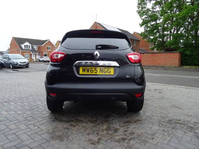 2015 Renault Captur 0.9 TCE 90 Dynamique S Nav 5dr finance available