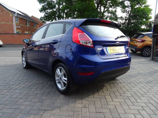 2016 Ford Fiesta 1.0 EcoBoost 100 bhp Zetec ideal 1st car