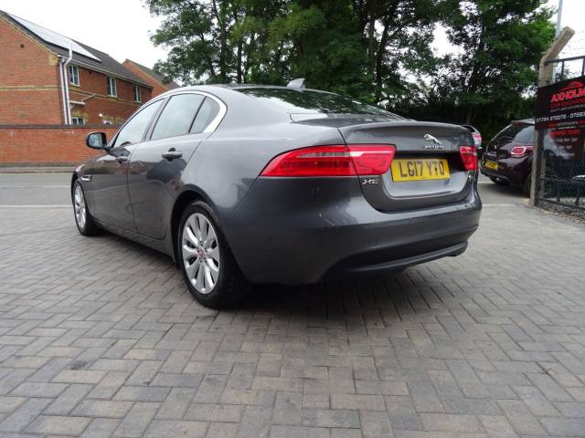 2017 Jaguar XE 2.0d SE 4dr finance available