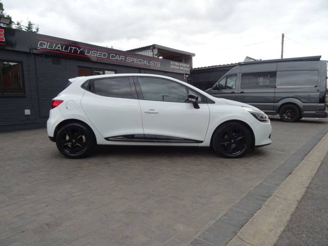 2016 Renault Clio 1.5 dCi 90 Dynamique Nav 5dr ideal 1st car
