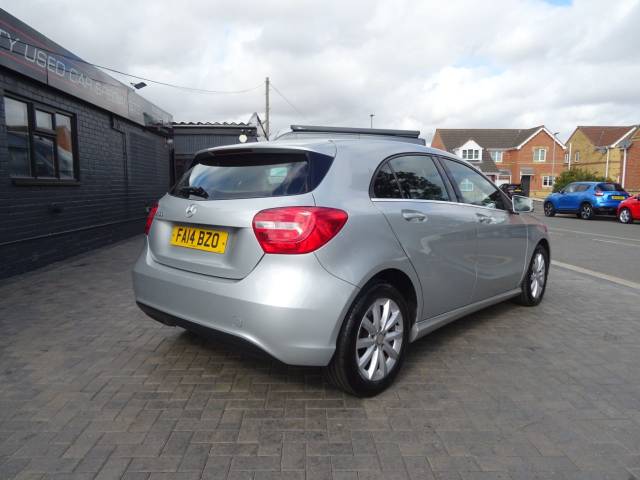 2014 Mercedes-Benz A Class 1.6 A180 BlueEFFICIENCY SE 5dr