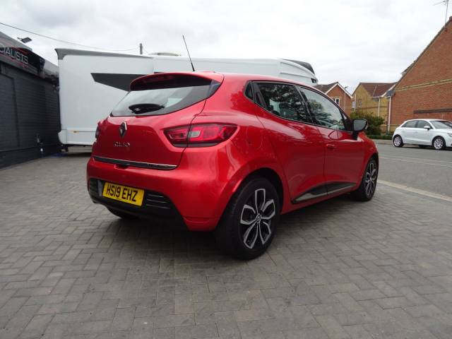 2019 Renault Clio 0.9 TCE 90 Play 5dr ideal 1st car