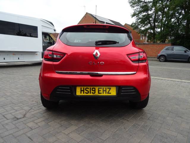2019 Renault Clio 0.9 TCE 90 Play 5dr ideal 1st car