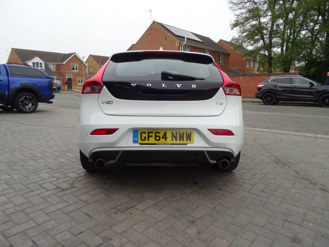 2014 Volvo V40 1.6 T3 R DESIGN Lux Nav 5dr finance available