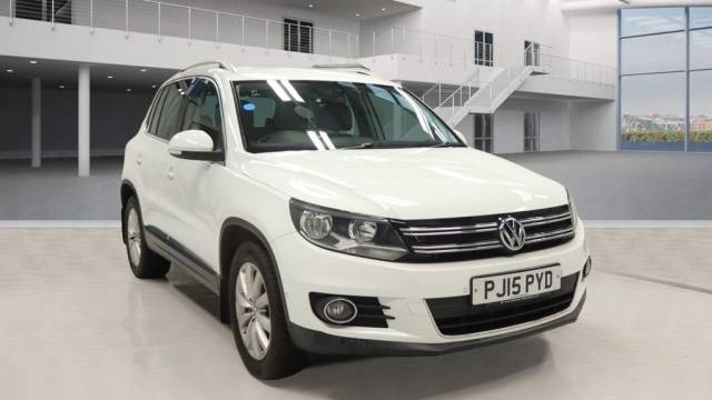 Volkswagen Tiguan 2.0 TDi BlueMotion Tech Match 5dr [2WD] finance available Estate Diesel White
