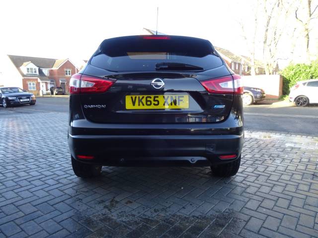 2015 Nissan Qashqai 1.5 dCi N-Tec+ 5dr ideal family car
