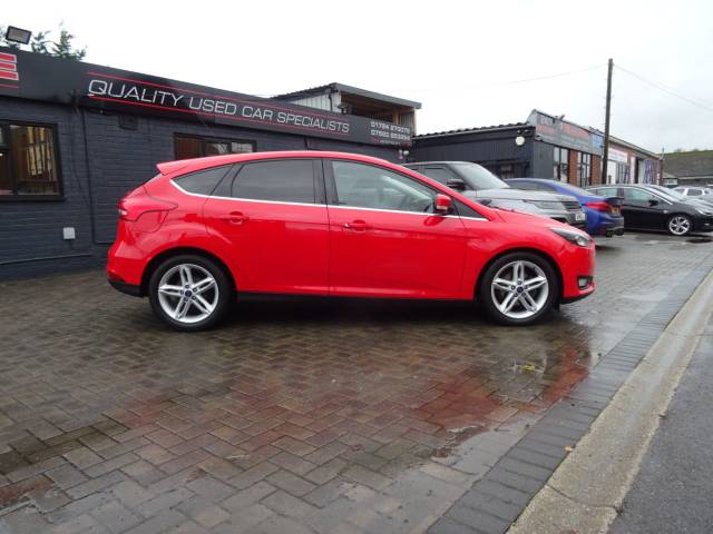 2016 Ford Focus 1.0 EcoBoost 125 Zetec 5dr part exchange welcome