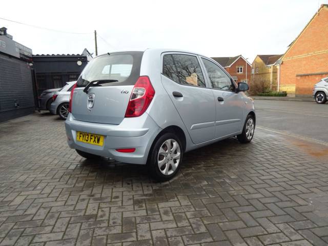 2013 Hyundai i10 1.2 Classic 5dr ideal 1st car