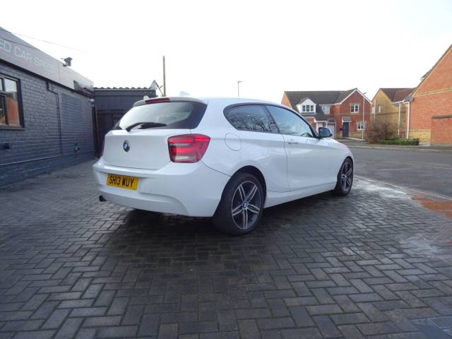 2013 BMW 1 Series 1.6 114i Sport 3dr ideal 1st car