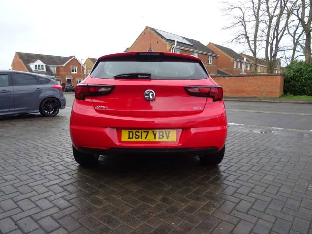 2017 Vauxhall Astra 1.6 CDTi 16V 136 SRi 5dr finance available