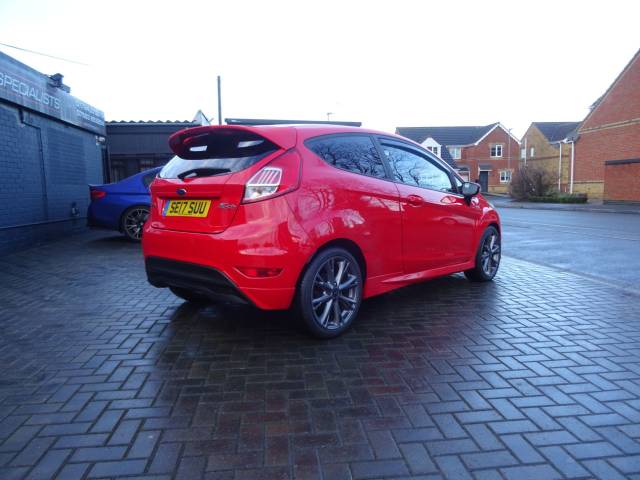 2017 Ford Fiesta 1.0 EcoBoost ST-Line 3dr ideal 1st car