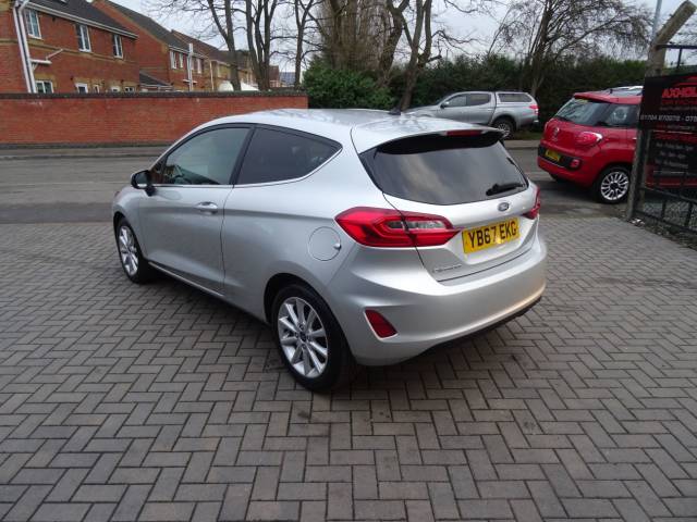 2017 Ford Fiesta 1.0 EcoBoost Titanium 3dr ideal 1st car