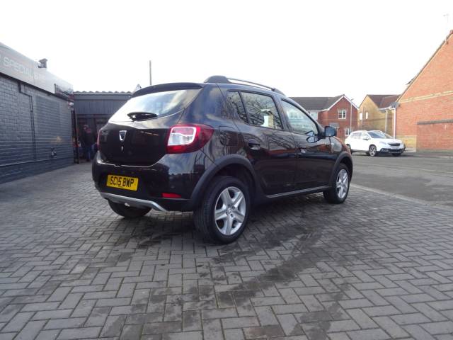 2015 Dacia Sandero Stepway 0.9 TCe Laureate 5dr finance available