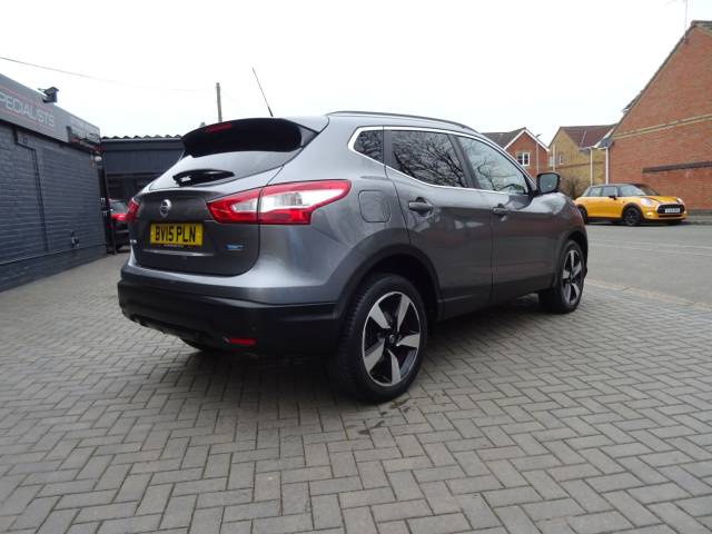 2015 Nissan Qashqai 1.5 dCi N-Tec+ 5dr finance available