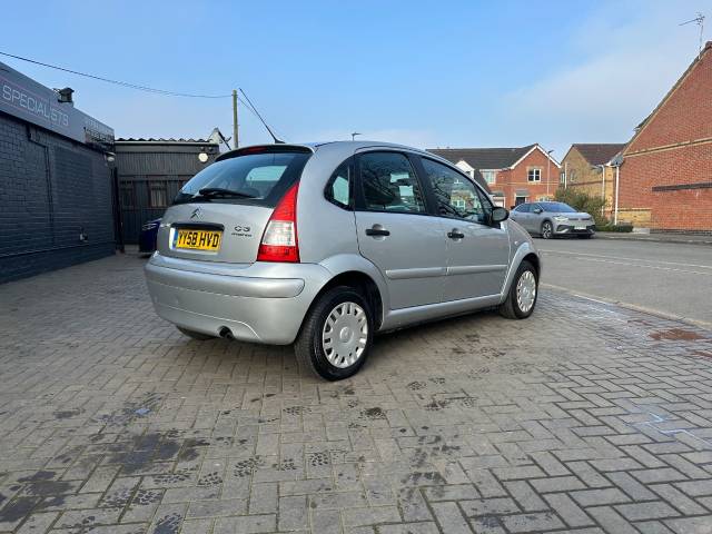 2009 Citroen C3 1.4i 16V Rhythm 5dr ideal 1st car