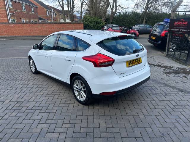 2015 Ford Focus 1.0 EcoBoost 125 Zetec 5dr ideal 1st car