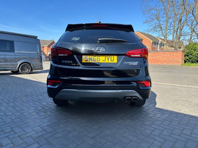2017 Hyundai SANTA FE 2.2 CRDi Blue Drive Premium SE 5dr [7 Seats]