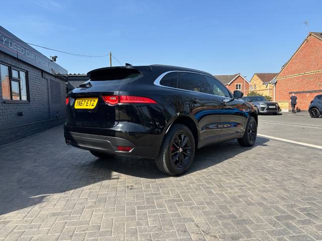 2017 Jaguar F-Pace 2.0d [163] Prestige 5dr finance available