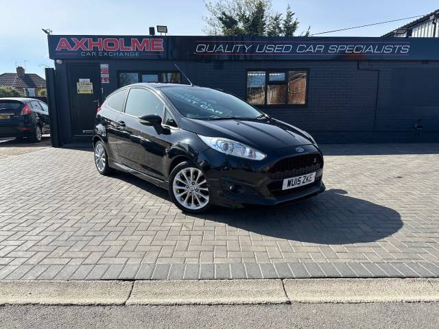 Ford Fiesta 1.0 EcoBoost 125 Zetec S 3dr ideal 1st car Hatchback Petrol Black