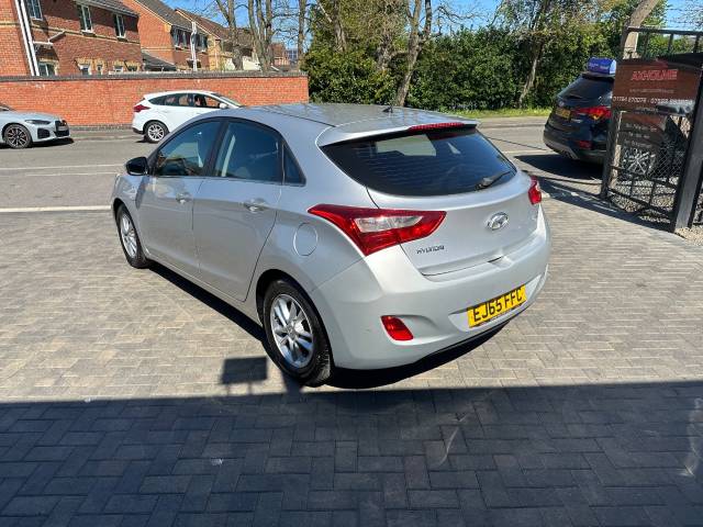 2015 Hyundai i30 1.6 CRDi Blue Drive SE 5dr finance available