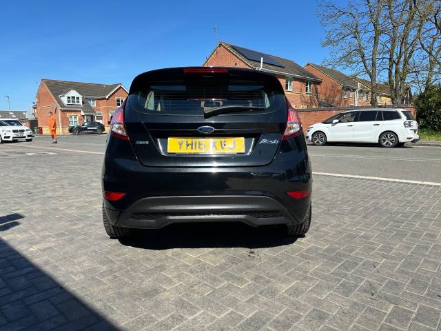 2016 Ford Fiesta 1.0 EcoBoost 140 Zetec S Black 3dr ideal 1st car