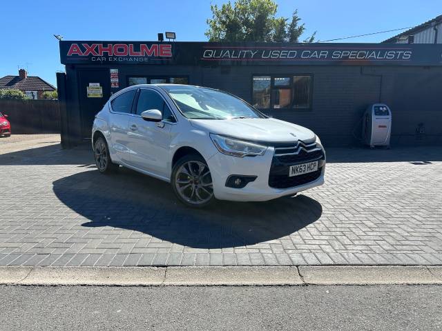 Citroen DS4 1.6 e-HDi 115 DStyle 5dr Hatchback Diesel White
