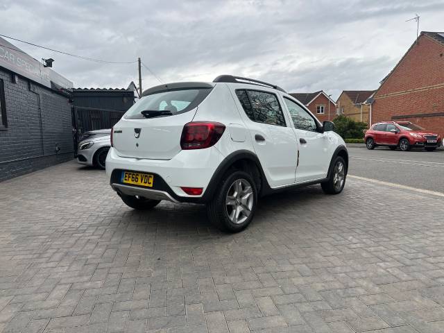 2016 Dacia Sandero Stepway 0.9 TCe Ambiance 5dr finance available