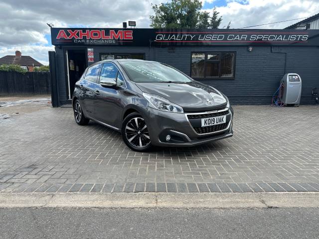 Peugeot 208 1.2 PureTech 82 Tech Edition 5dr [Start Stop] ideal 1st car Hatchback Petrol Grey