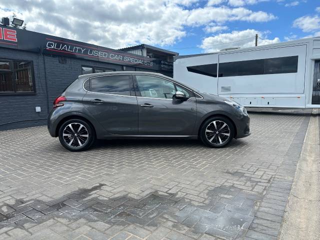2019 Peugeot 208 1.2 PureTech 82 Tech Edition 5dr [Start Stop] ideal 1st car