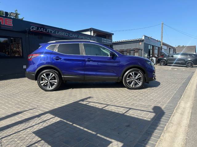2018 Nissan Qashqai 1.2 DiG-T N-Connecta 5dr finance available