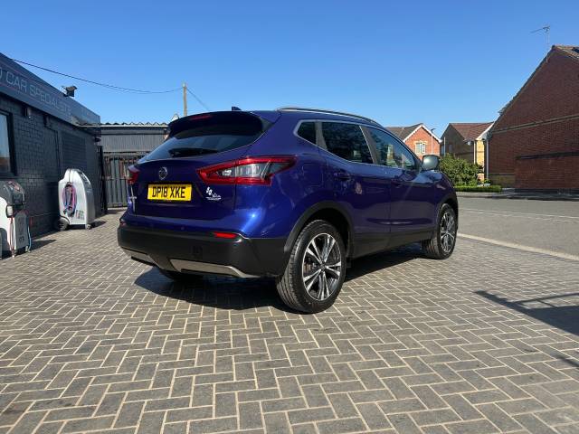 2018 Nissan Qashqai 1.2 DiG-T N-Connecta 5dr finance available