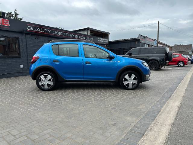 2015 Dacia Sandero Stepway 1.5 dCi Laureate 5dr finance available