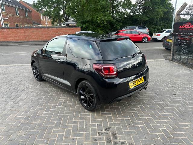 2017 Ds Ds 3 1.2 PureTech 82 Connected Chic 3dr finance available
