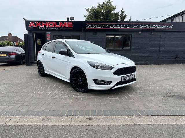 Ford Focus 1.0 EcoBoost 125 ST-Line 5dr finance available Hatchback Petrol White
