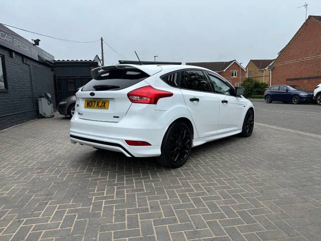 2017 Ford Focus 1.0 EcoBoost 125 ST-Line 5dr finance available