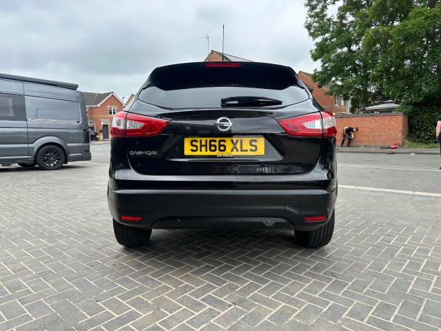 2016 Nissan Qashqai 1.2 DiG-T Tekna [Non-Panoramic] 5dr finance available