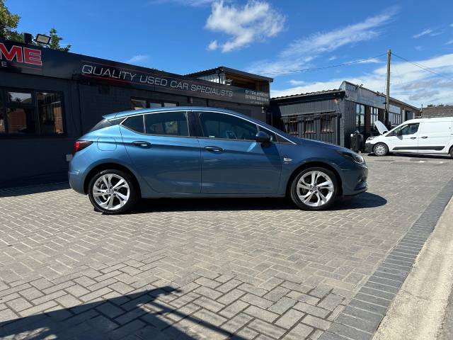 2016 Vauxhall Astra 1.6 CDTi 16V 136 SRi Nav 5dr finance available