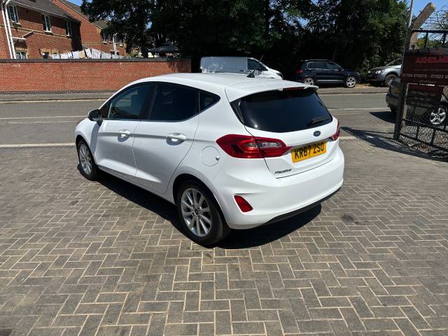 2017 Ford Fiesta 1.0 EcoBoost 125 Titanium 5dr ideal 1st car