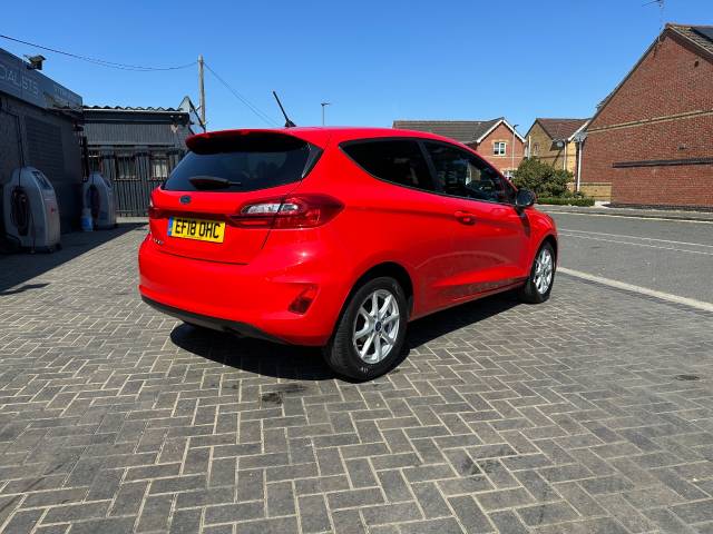 2018 Ford Fiesta 1.0 EcoBoost Zetec 3dr ideal 1st car