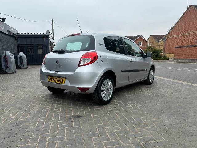 2010 Renault Clio 1.2 16V I-Music 3dr ideal 1st car