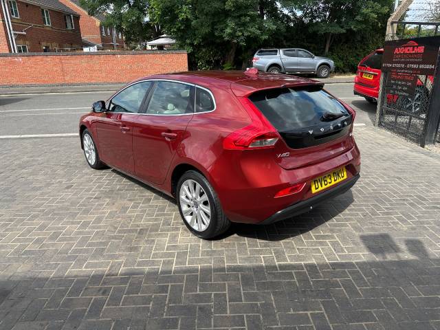 2013 Volvo V40 1.6 D2 SE Lux 5dr finance available