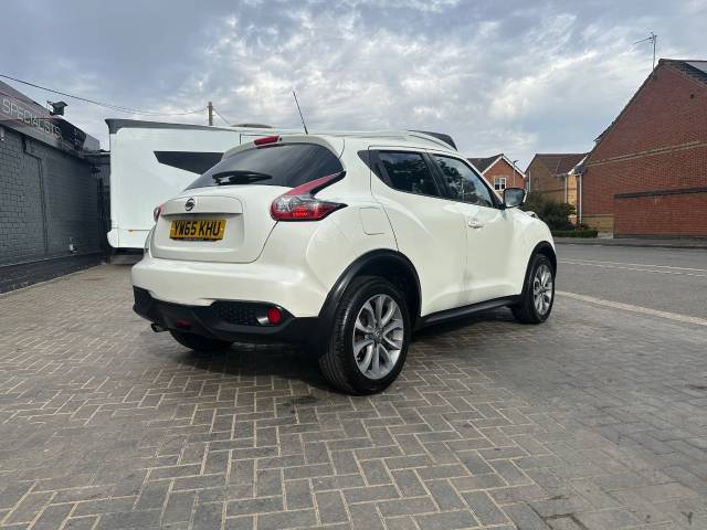 2015 Nissan Juke 1.2 DIG-T Tekna SUV 5dr Petrol Manual Euro 6 (s/s)