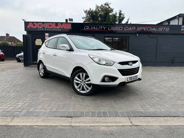 Hyundai ix35 2.0 CRDi Premium 5dr part exchange welcome Estate Diesel White