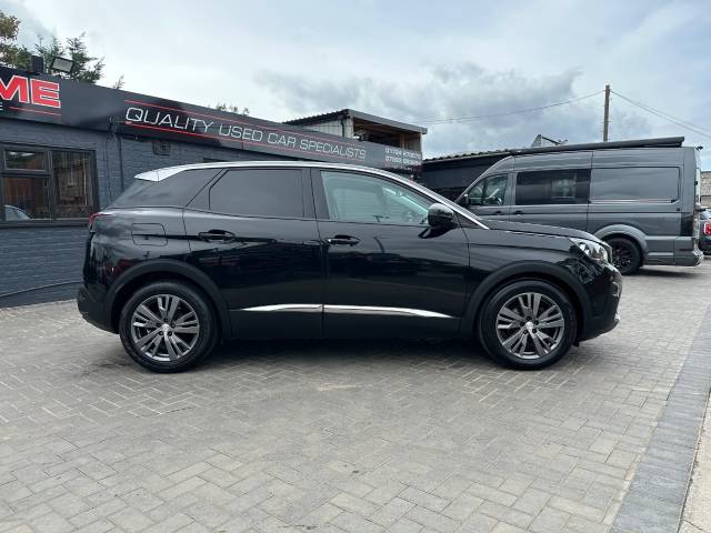 2017 Peugeot 3008 1.2 PureTech Allure 5dr finance available