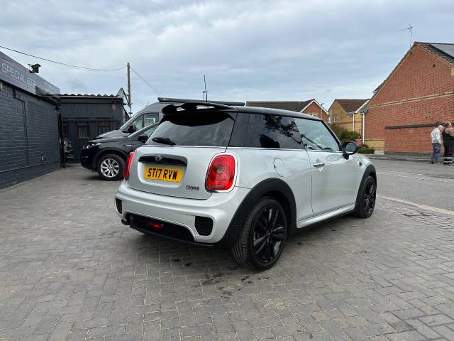 2017 Mini Hatchback 1.5 Cooper 3dr finance available