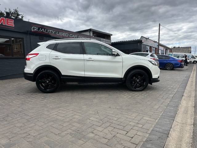 2016 Nissan Qashqai 1.5 dCi N-Connecta 5dr ideal family car