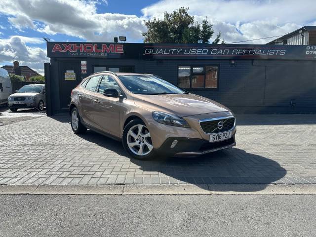 Volvo V40 2.0 D2 [120] Cross Country Lux Nav 5dr Finance available Hatchback Diesel Bronze